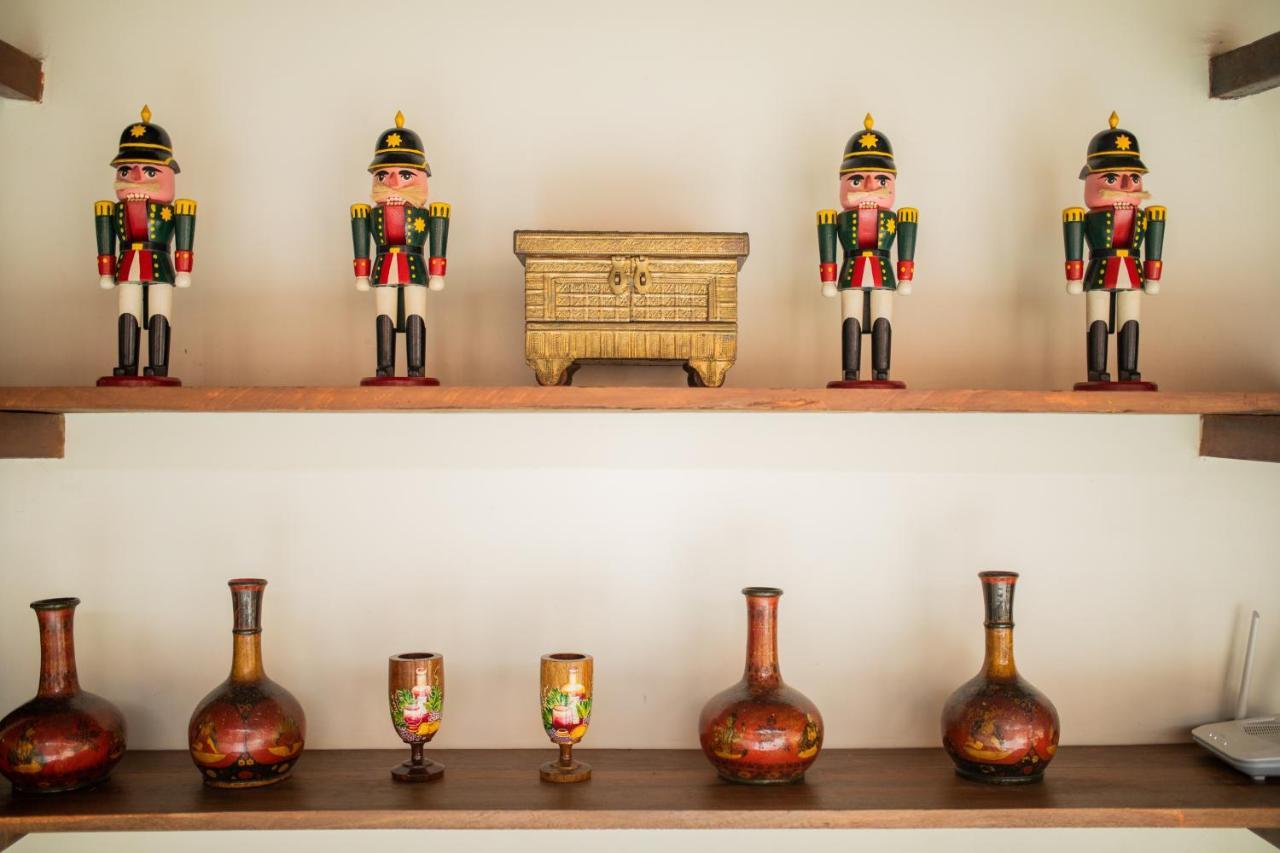 Sawantwadi Palace Boutique Art Hotel Buitenkant foto