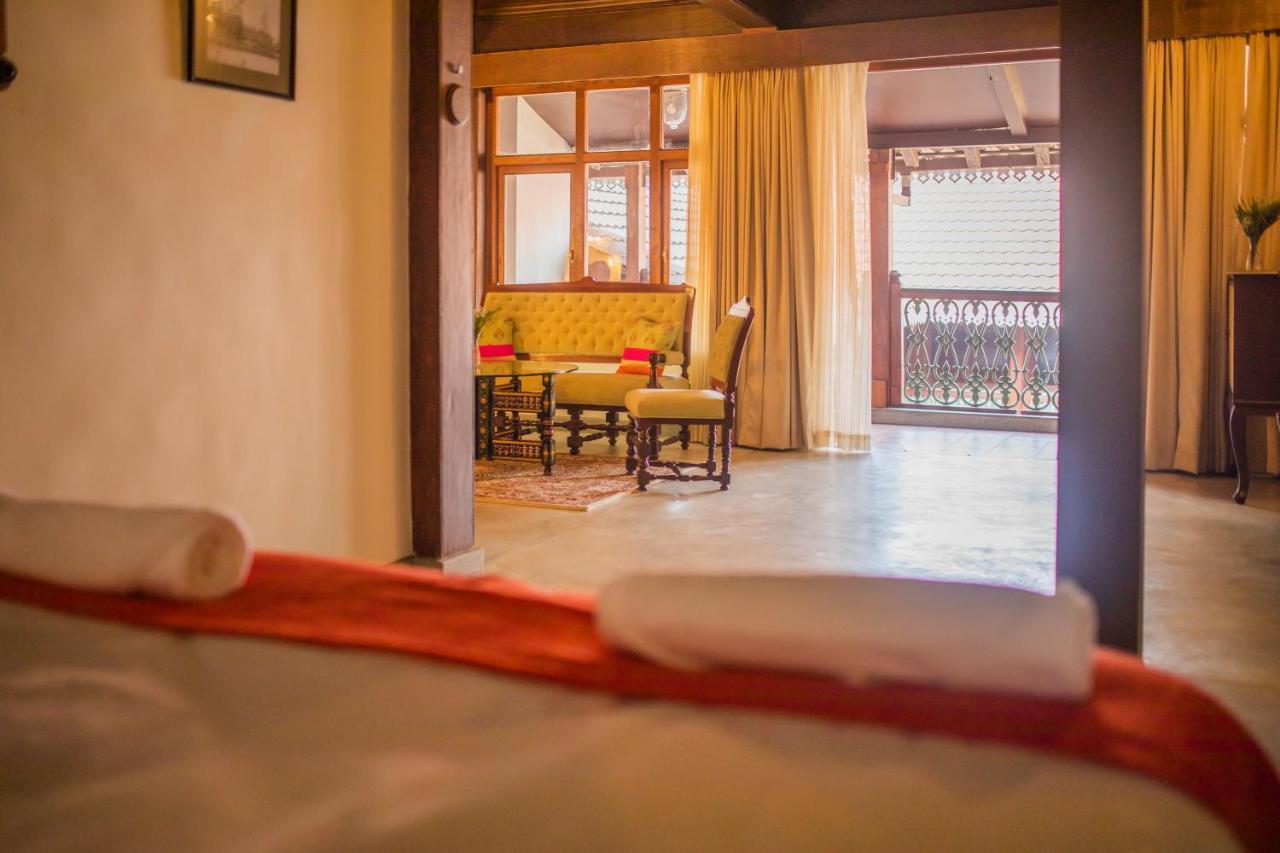 Sawantwadi Palace Boutique Art Hotel Buitenkant foto