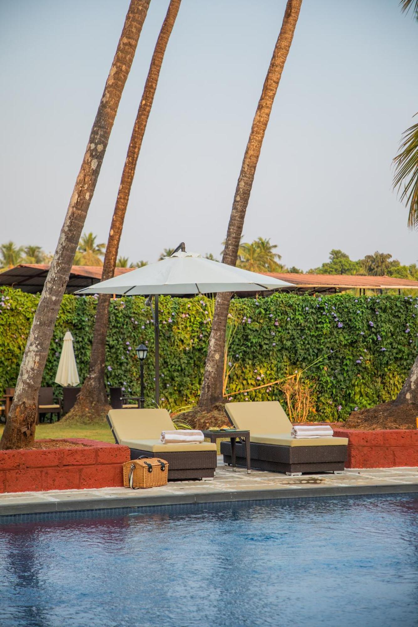 Sawantwadi Palace Boutique Art Hotel Buitenkant foto