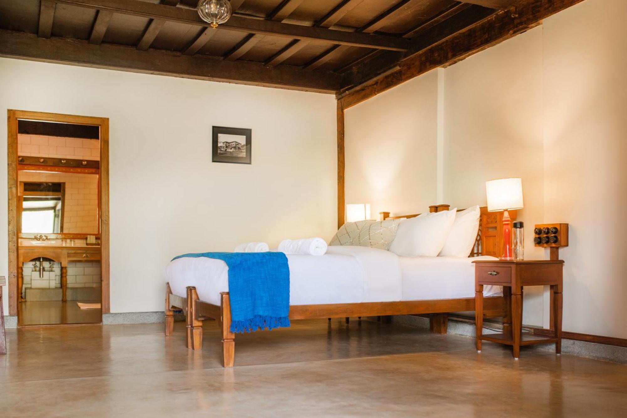 Sawantwadi Palace Boutique Art Hotel Buitenkant foto