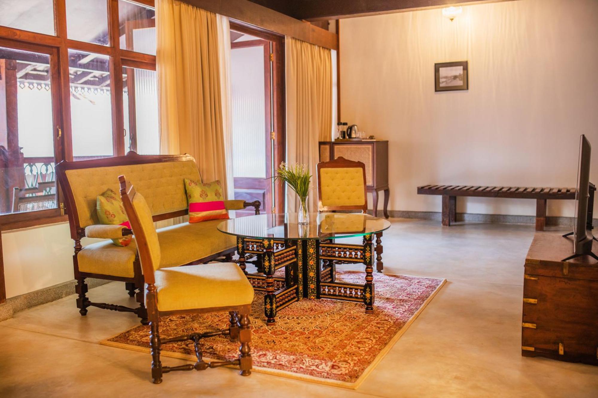 Sawantwadi Palace Boutique Art Hotel Buitenkant foto